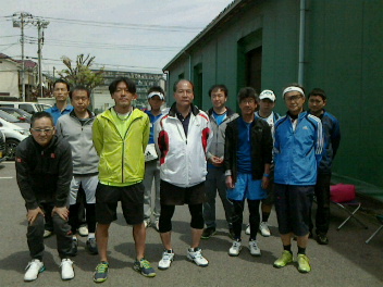 04/27(木) 男子シングルス 初中級＜トマトインドアテニスクラブ＞