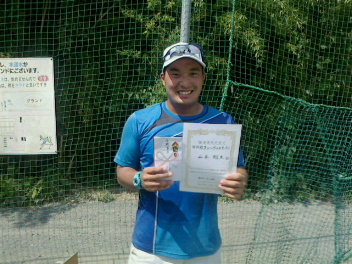 08/28(月) 男子シングルス オープン 賞金付 優勝＜インスピリッツテニスクラブ＞