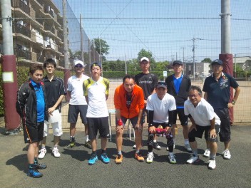 05/26(火) 男子シングルス 初中級＜東大宮テニスクラブ＞