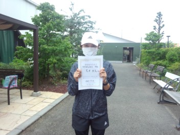 05/18(火) 女子シングルス 中級 優勝＜東大宮テニスクラブ＞