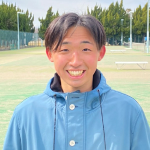 内山 直史