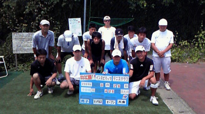 ギネスに挑戦！８月２１日(金)本会場男子シングルスオープン集合写真