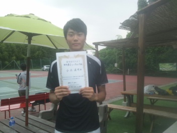 07/30(火) 男子シングルス 中級 優勝＜インスピリッツテニスクラブ＞