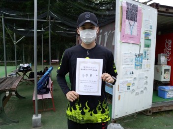04/21(木) 男子シングルス初中級優勝＜インスピリッツテニスクラブ＞